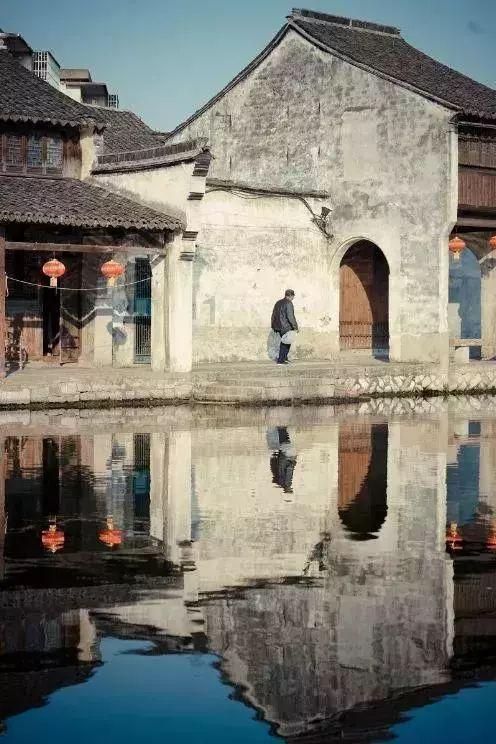 裙上繁花
